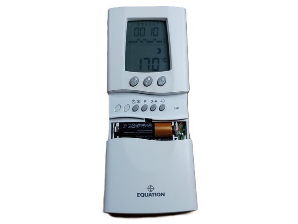 Réparation contact bouton poussoir en silicone thermostat, Démontage du thermostat d'ambiance Equation de 2007: étape 1, image 1 de 3