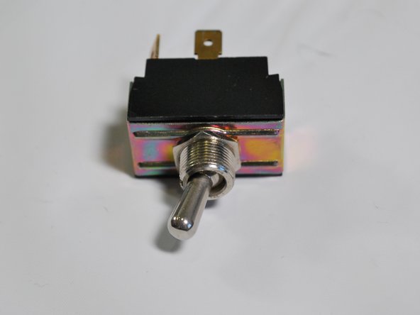 Fender 65 Twin Reverb Power Switch Replacement: crwdns2935265:05crwdnd2935265:02crwdnd2935265:02crwdne2935265:0