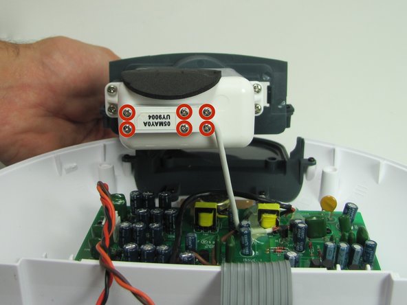 Sharper Image iPulse SI325 Motherboard Replacement: crwdns2935265:05crwdnd2935265:02crwdnd2935265:02crwdne2935265:0