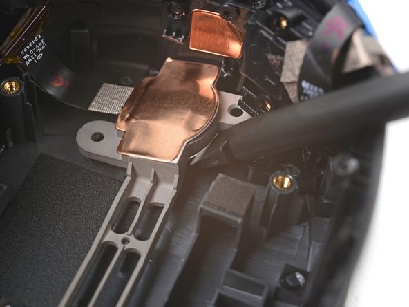 HTC Vive XR Elite Camera Array Replacement, Separate the right adhesive: crwdns2935265:0102crwdnd2935265:02crwdnd2935265:03crwdne2935265:0