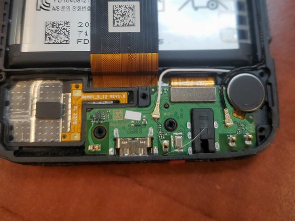 Samsung Galaxy A14 5G Teardown: crwdns2935265:05crwdnd2935265:02crwdnd2935265:02crwdne2935265:0