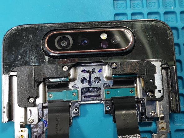 Samsung Galaxy A 80 Displayeinheit Zerlegung Zusammenbau Replacement, Slide-Mechanismus / Kamera reinigen: Schritt 12, Bild 1 von 2