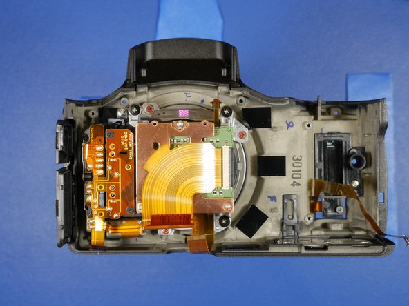 Panasonic Lumix DMC-GH3 Disassembly: crwdns2935265:025crwdnd2935265:03crwdnd2935265:03crwdne2935265:0