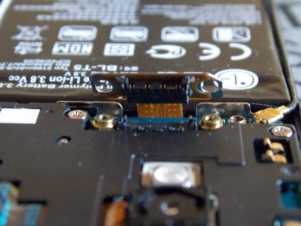 LG Optimus G Battery Replacement: crwdns2935265:05crwdnd2935265:02crwdnd2935265:02crwdne2935265:0