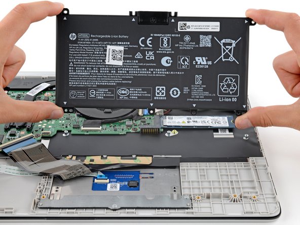 HP 15-dy RAM Replacement, Remove the battery: crwdns2935265:015crwdnd2935265:03crwdnd2935265:03crwdne2935265:0
