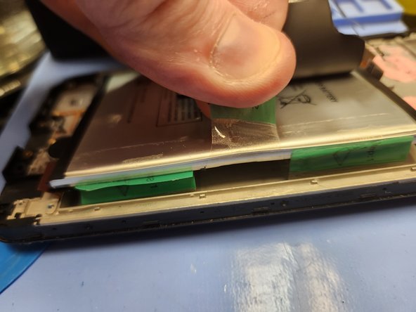 Revvl 6 Pro 5G Screen Replacement, Remove the Battery: crwdns2935265:029crwdnd2935265:02crwdnd2935265:03crwdne2935265:0