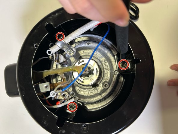 Chef’s Counter Rice Cooker RC-3 Disassembly: crwdns2935265:05crwdnd2935265:01crwdnd2935265:03crwdne2935265:0