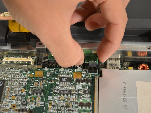 Dell Latitude CP Teardown, LED Indicator Lights: crwdns2935265:014crwdnd2935265:02crwdnd2935265:02crwdne2935265:0