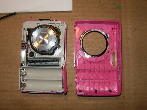 Sanyo VPC-S1415 LCD Replacement: crwdns2935265:03crwdnd2935265:02crwdnd2935265:03crwdne2935265:0