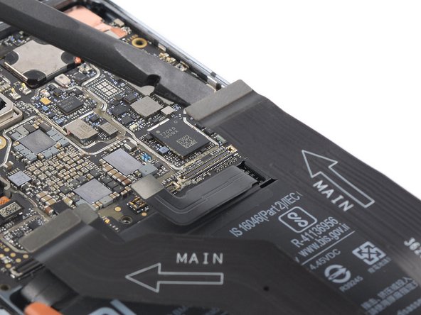 Mi 11 Screen Replacement, Disconnect the right interconnect cable: crwdns2935265:017crwdnd2935265:02crwdnd2935265:02crwdne2935265:0