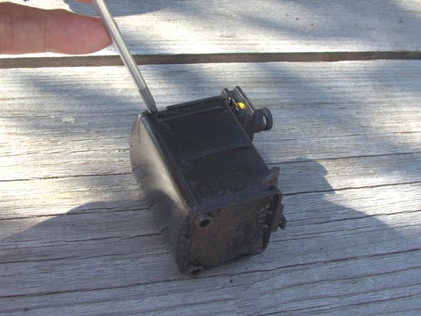 Replace the Saeco Moltio coffee spout: step 6, image 2 of 3