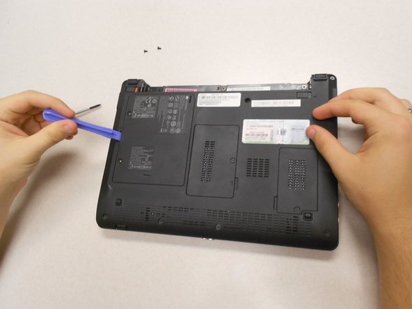 Gateway KAV60 LT2016U Netbook Hard Drive Replacement: crwdns2935265:03crwdnd2935265:01crwdnd2935265:01crwdne2935265:0