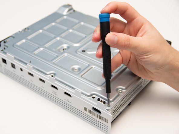 Xbox One S All Digital Edition Power Supply Replacement, Bottom Metal Shield: crwdns2935265:011crwdnd2935265:02crwdnd2935265:02crwdne2935265:0