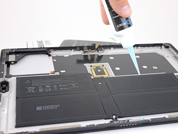 Microsoft Surface Pro 5 Battery Replacement, Remove the battery: crwdns2935265:052crwdnd2935265:03crwdnd2935265:03crwdne2935265:0