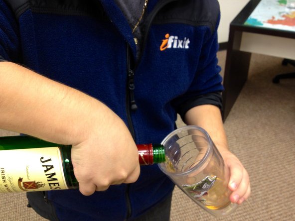 Nexus 4 Teardown: crwdns2935265:020crwdnd2935265:03crwdnd2935265:03crwdne2935265:0