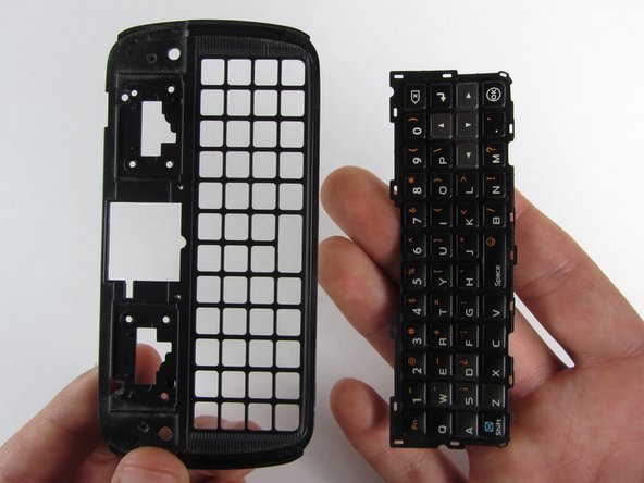 Samsung Rogue Keyboard Replacement: crwdns2935265:011crwdnd2935265:02crwdnd2935265:02crwdne2935265:0