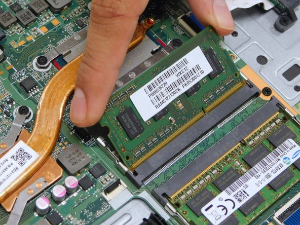 HP Star Wars Special Edition 15-an051dx RAM Replacement: crwdns2935265:05crwdnd2935265:03crwdnd2935265:03crwdne2935265:0