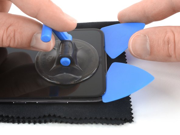 Xiaomi Mi 9 AMOLED & Digitizer Replacement: step 24, image 2 of 2