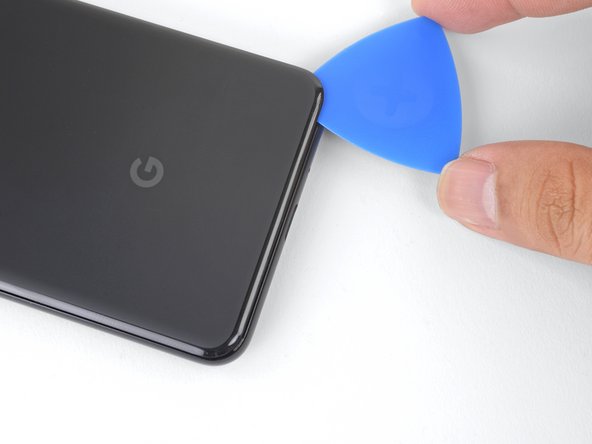 Google Pixel 3 Front-Facing Cameras Replacement, Cut through the adhesive: step 4, image 3 of 3