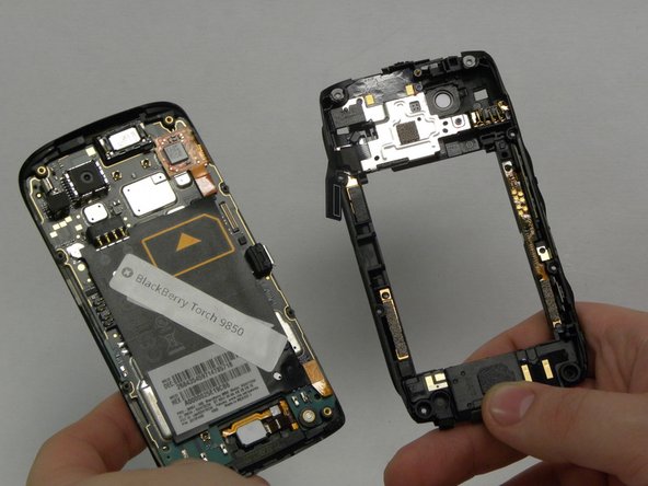 BlackBerry Torch 9850 Sim card reader Replacement: crwdns2935265:06crwdnd2935265:02crwdnd2935265:02crwdne2935265:0