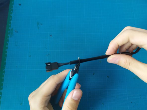 6- Montage PC Infinity, Modification du câble du ventilateur: étape 5, image 1 de 2