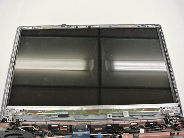 Gateway NE51006u LCD Screen Replacement: crwdns2935265:012crwdnd2935265:03crwdnd2935265:03crwdne2935265:0