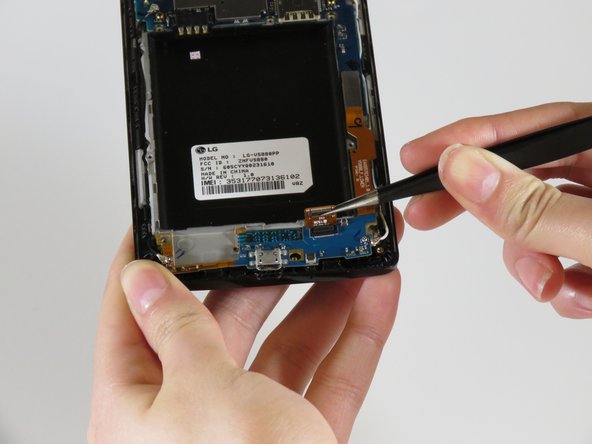 LG G Vista Screen Replacement: crwdns2935265:08crwdnd2935265:02crwdnd2935265:02crwdne2935265:0