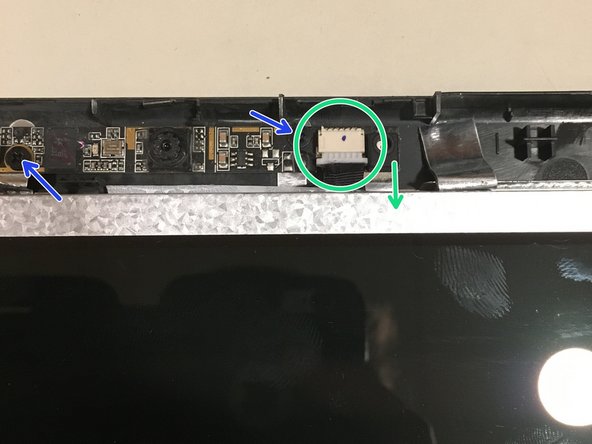 Lenovo ThinkPad SL410 Teardown, Step 15: Display removal: crwdns2935265:019crwdnd2935265:02crwdnd2935265:02crwdne2935265:0