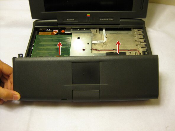 Macintosh Powerbook 5300cs Trackpad Replacement, Trackpad: crwdns2935265:06crwdnd2935265:02crwdnd2935265:03crwdne2935265:0