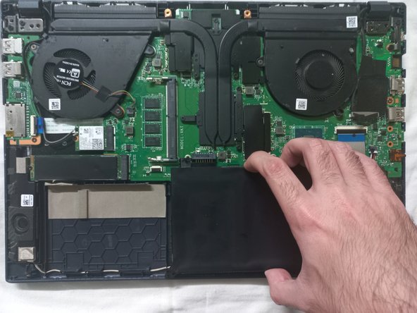 ASUS X571GT Battery Replacement: crwdns2935265:06crwdnd2935265:02crwdnd2935265:03crwdne2935265:0