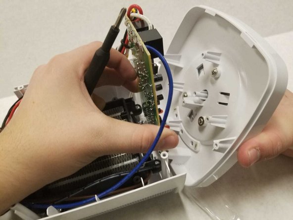 Lasko CD08200 Control Panel Replacement: crwdns2935265:07crwdnd2935265:02crwdnd2935265:02crwdne2935265:0