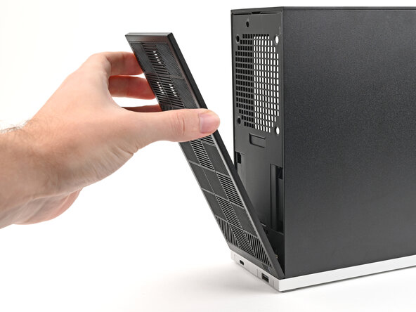 How to Install and Remove Tiles, Remove the Front Panel: crwdns2935265:01crwdnd2935265:02crwdnd2935265:03crwdne2935265:0