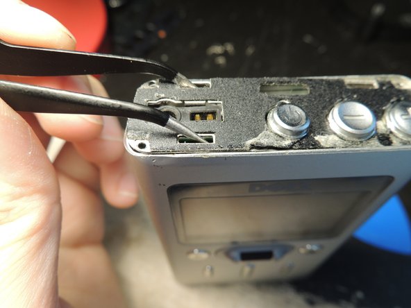 Dell DJ 2nd Generation Disassembly, Remove screws and metal plates: crwdns2935265:04crwdnd2935265:02crwdnd2935265:02crwdne2935265:0