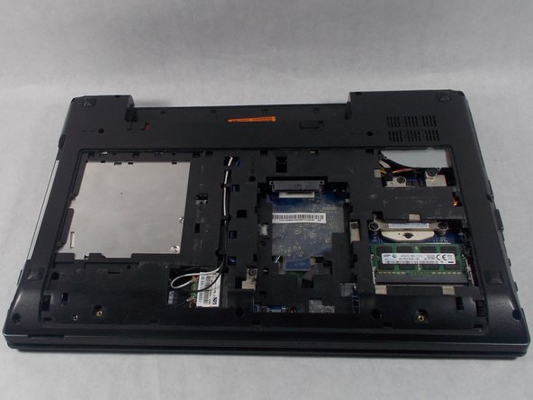 Lenovo IdeaPad N580 Keyboard and Trackpad Replacement: crwdns2935265:08crwdnd2935265:02crwdnd2935265:02crwdne2935265:0