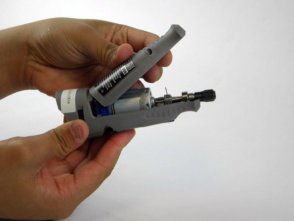 Dremel 7300 MiniMite Cordless Motor-Shaft Assembly Replacement: crwdns2935265:03crwdnd2935265:02crwdnd2935265:03crwdne2935265:0