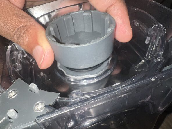 Ninja Professional Blender BL660 Drive Socket Replacement: crwdns2935265:03crwdnd2935265:01crwdnd2935265:02crwdne2935265:0