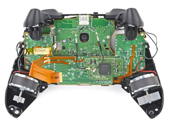 Scuf Instinct Pro Buttons Replacement, Unfasten the thumbstick board: stap 19, afbeelding 2 van 2