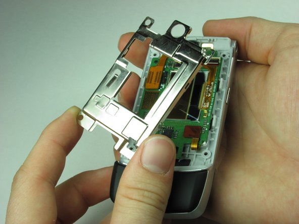 Motorola W385 Top Logic Board Replacement: crwdns2935265:08crwdnd2935265:03crwdnd2935265:03crwdne2935265:0