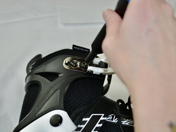 PAPAISON Adjustable Inline Skates Cuff Buckle Replacement With Screws: step 10, image 2 of 2