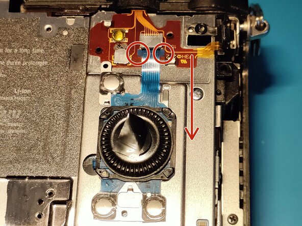 Sony A7 II Top Flex Cable replacement, Removing scroll wheel assembly 1: crwdns2935265:012crwdnd2935265:02crwdnd2935265:03crwdne2935265:0