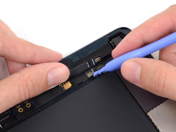 iPad Mini Wi-Fi Headphone Jack Cable Replacement: crwdns2935265:068crwdnd2935265:02crwdnd2935265:02crwdne2935265:0