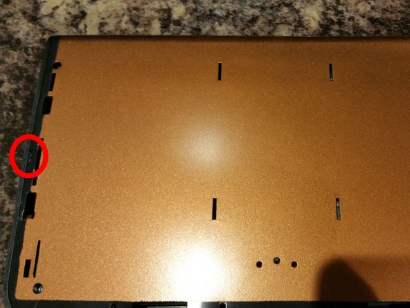Serial Port and JTAG ports on a TalkTalk WiFi Hub, Removing the Inner LId: step 3, image 2 of 3
