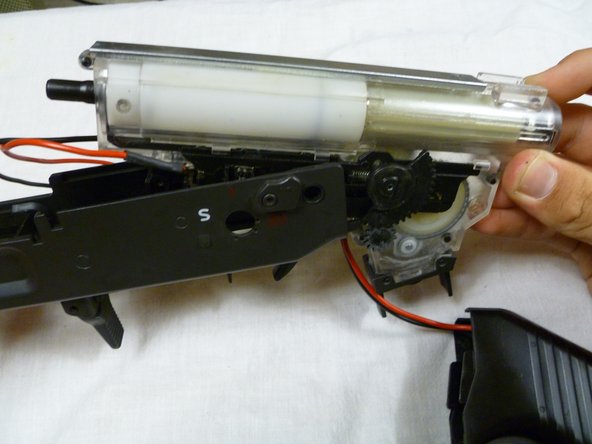 SG 552-1 Commando Gearbox Replacement: crwdns2935265:012crwdnd2935265:02crwdnd2935265:03crwdne2935265:0