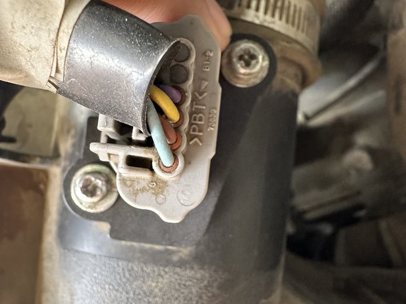 2015 Nissan Altima Mass Air Flow Sensor Replacement: crwdns2935265:09crwdnd2935265:02crwdnd2935265:03crwdne2935265:0