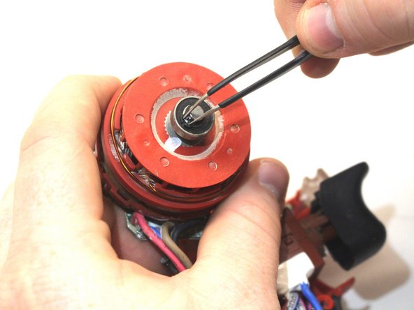 Milwaukee Hex Impact Driver 2750-20  Output Shaft Bearing Replacement: crwdns2935265:05crwdnd2935265:03crwdnd2935265:03crwdne2935265:0