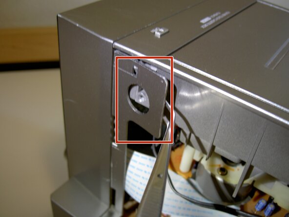 Panasonic SA-PM17 Tape Player Cover Replacement: crwdns2935265:05crwdnd2935265:02crwdnd2935265:02crwdne2935265:0