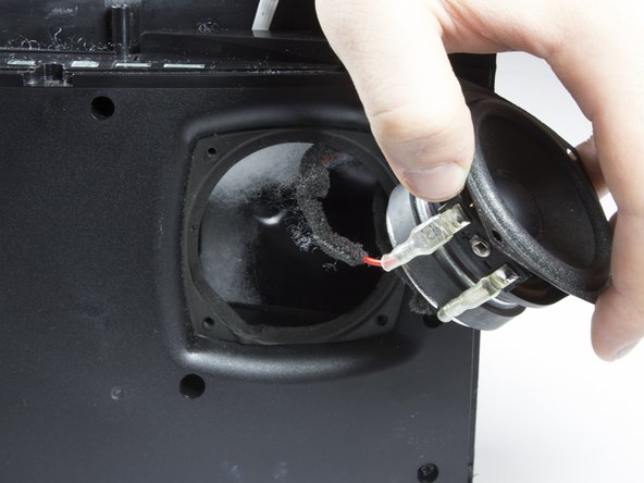 Monster Soundstage S2 Front Panel Replacement: crwdns2935265:010crwdnd2935265:02crwdnd2935265:02crwdne2935265:0