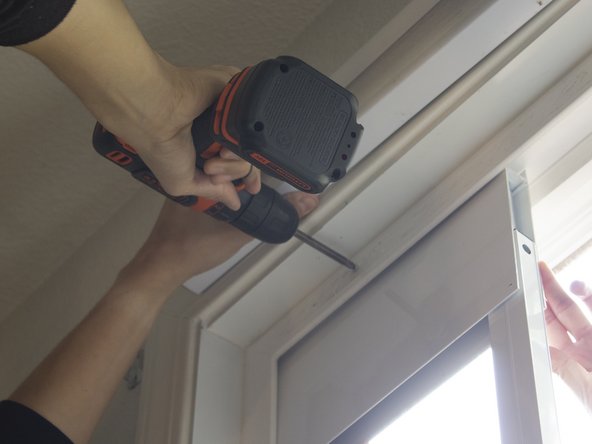 Installing a Petsafe Removable Dog Panel: step 10, image 3 of 3