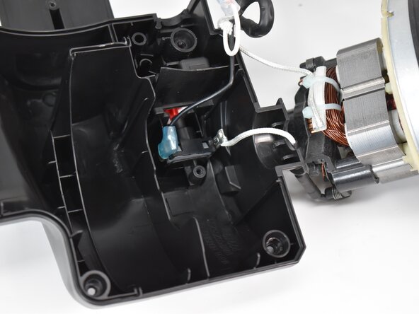 Bissell CleanView Compact 3508 Motor/Power Supply Replacement: crwdns2935265:012crwdnd2935265:03crwdnd2935265:03crwdne2935265:0