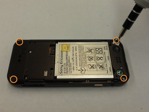 SONY Ericsson W890i Keypad and Front Cover Replacement, Keypad and Front Cover: crwdns2935265:04crwdnd2935265:02crwdnd2935265:02crwdne2935265:0